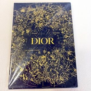 Dior notebook